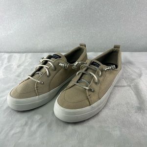 Size 10 woman’s Sherry shoes tan color